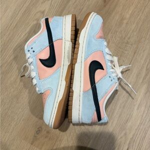 Women’s Nike Dunk Low Glacier Blue